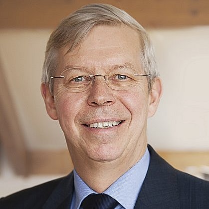 Portrait of Professor Berthold Koletzko in a suit and tie.